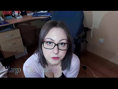 ❤️ Seksikäs tyttö lasit päässä imee dildoa syvälle kameraan ️❌ Vittu video at fi.pornmega-com.ru ❤