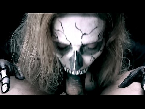 ❤️ Demonityttö imi munaa mustalla suullaan ja nielaisi spermaa. ️❌ Vittu video at fi.pornmega-com.ru ❤